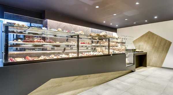 Rénovation d'une boulangerie par un architecte spécialiste de l'architecture commerciale à Biarritz