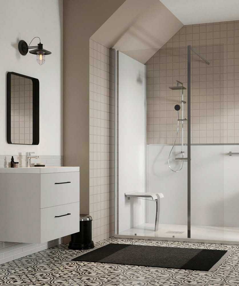 Salle de bain PMR aménagé par un architecte d'intérieur in Pyrénées-Atlantiques