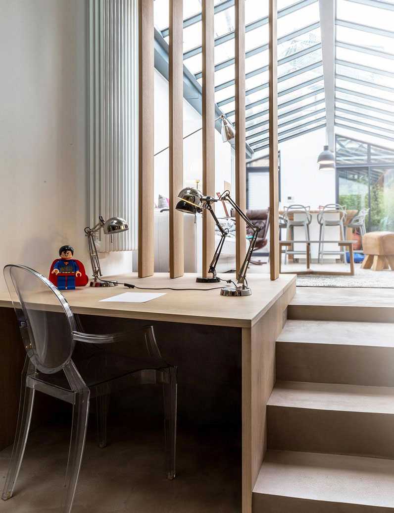 Coin bureau dans un loft industriel dans les Pyrénées-Atlantiques