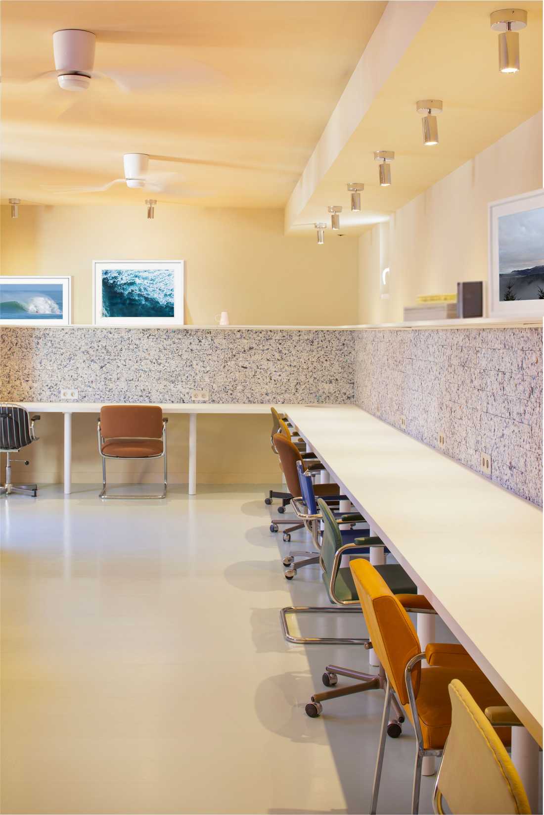 Aménagement d'un espace de coworking à Anglet par un architecte d'intérieur