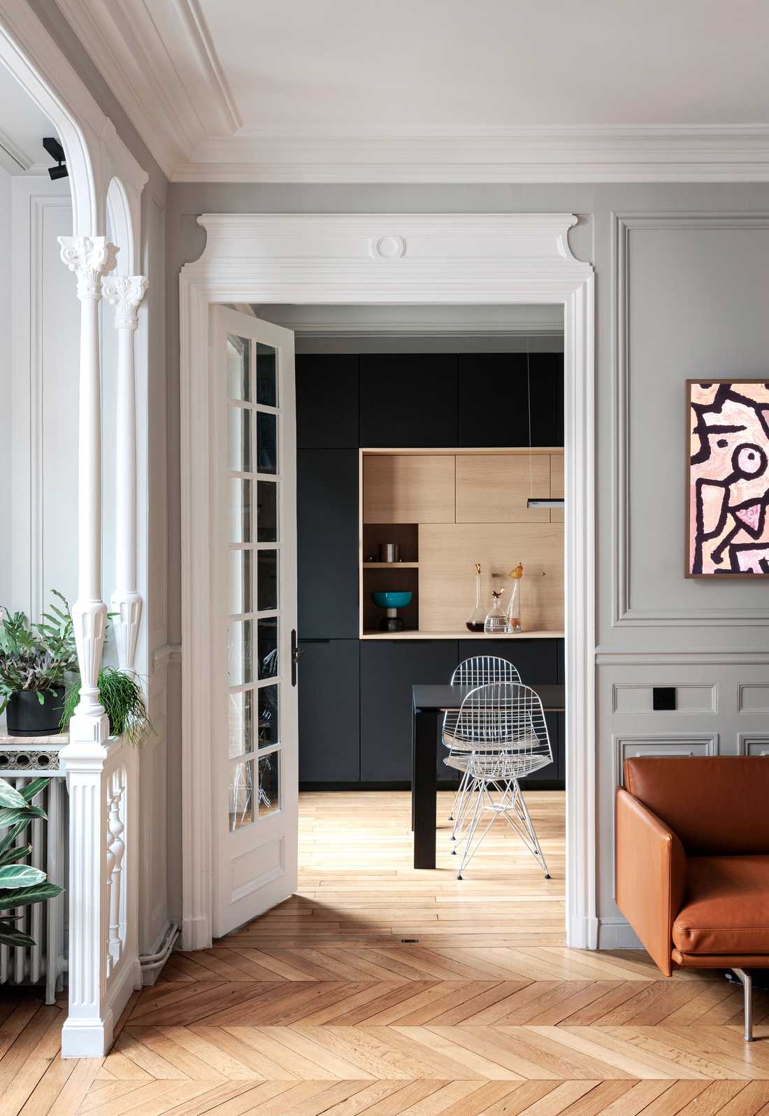 Interior designer transforms dilapidated apartment in Biarritz