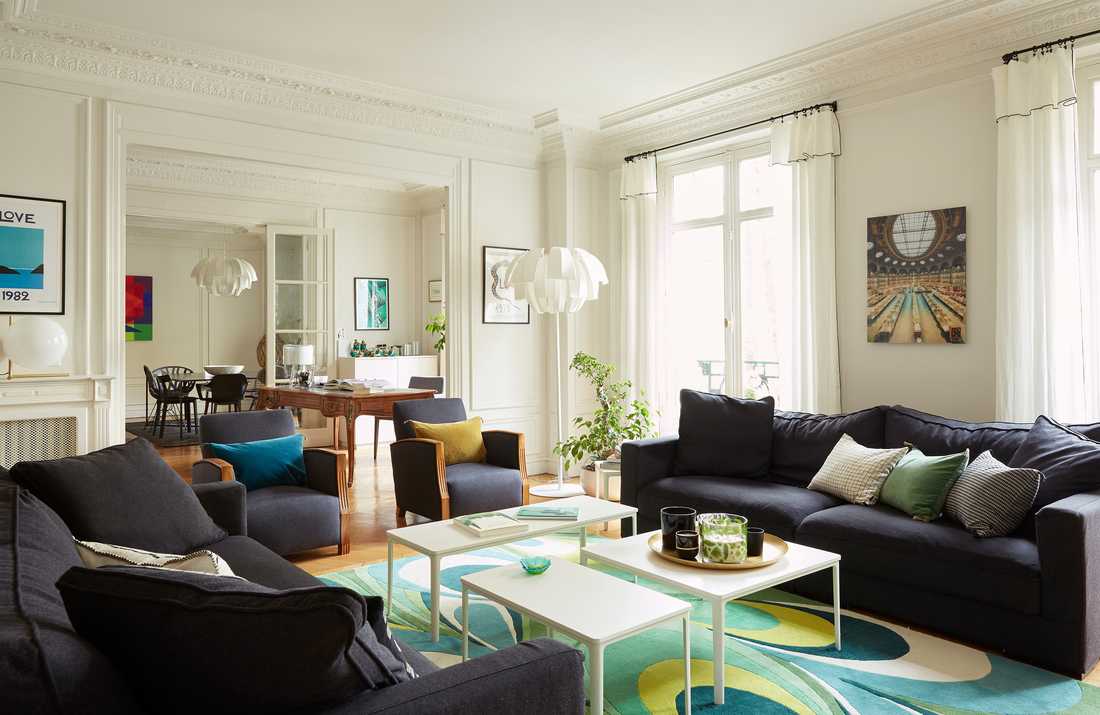 Rénovation du salon d'un appartement haussmannien à Biarritz