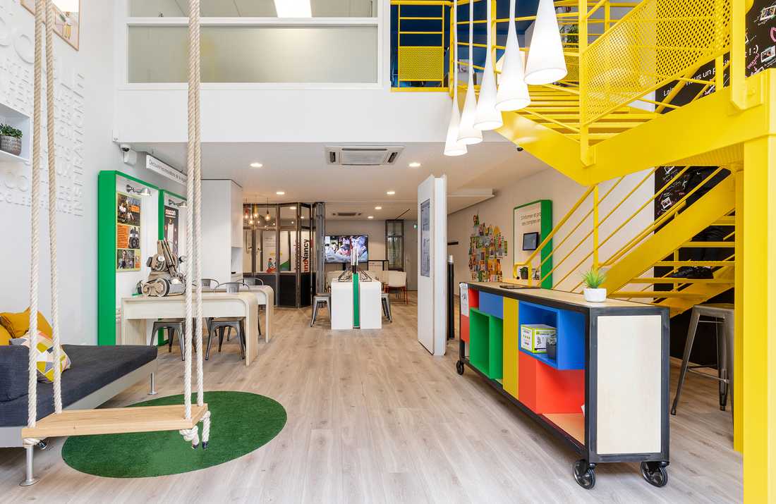 Aménagement d'un atelier numérique par un architecte à Biarritz
